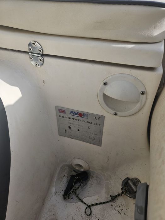 Semi-rígido jet boat avon