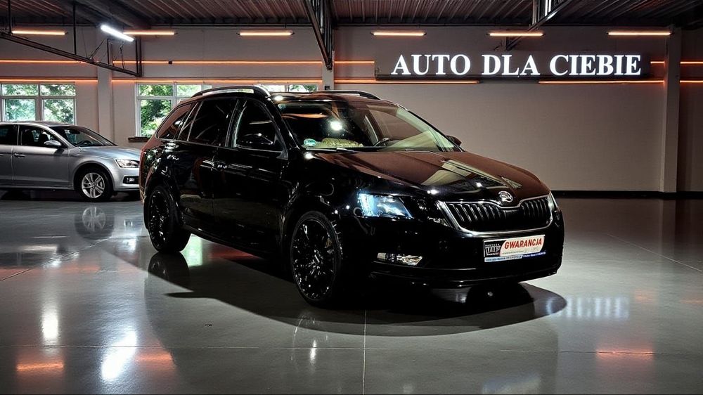 Skoda Octavia Ledy+Navi+Panoramiczny dach+Bezwypadkowy+Gwarancja Pisemna