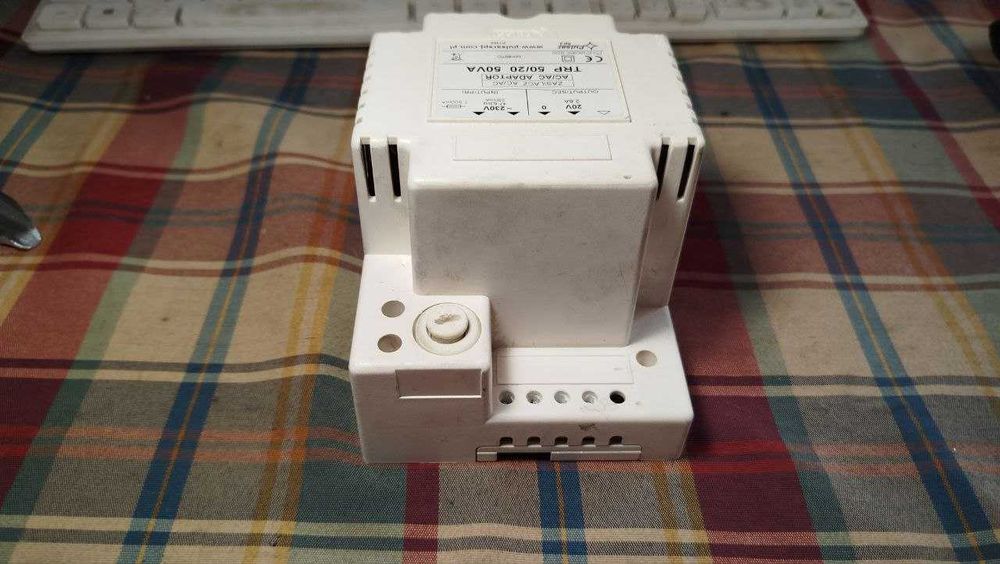 Трансформатор 220 - 20 В 2,8А 50ВА