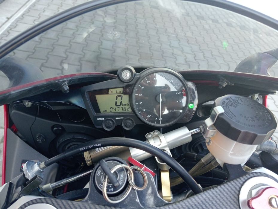 Yamaha YZF-R1 RN09 Świetny stan