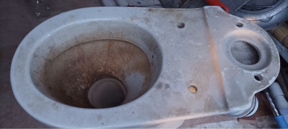 Унитаз будівельний.