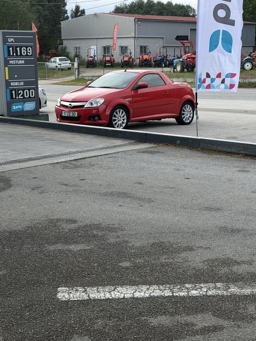 Opel tigra ano 2005 gasolina