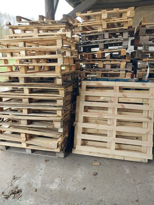 Palety z przeznaczeniem na opał