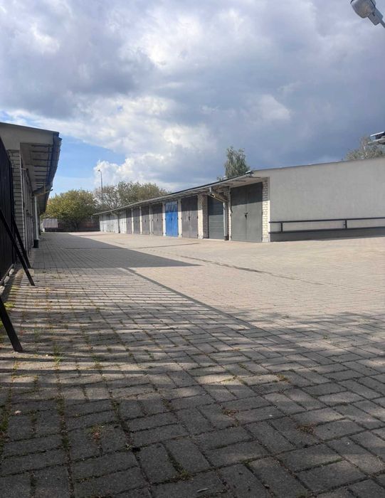 Świetna lokalizacja - Garaż ul. Ułanów 26 - Widok 3