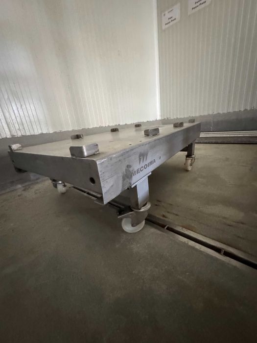 Carrinho Industrial em Inox para Caixas (Base: 3 Caixas – 123x73x37cm)