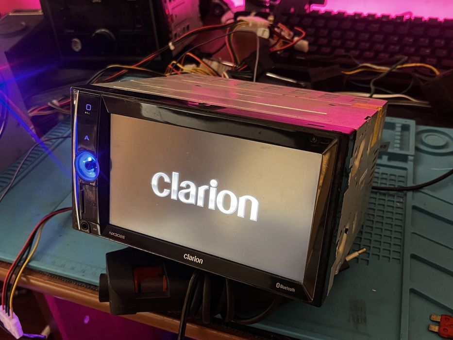Nx302e Clarion 2din bluetooth / usb / aux / sd