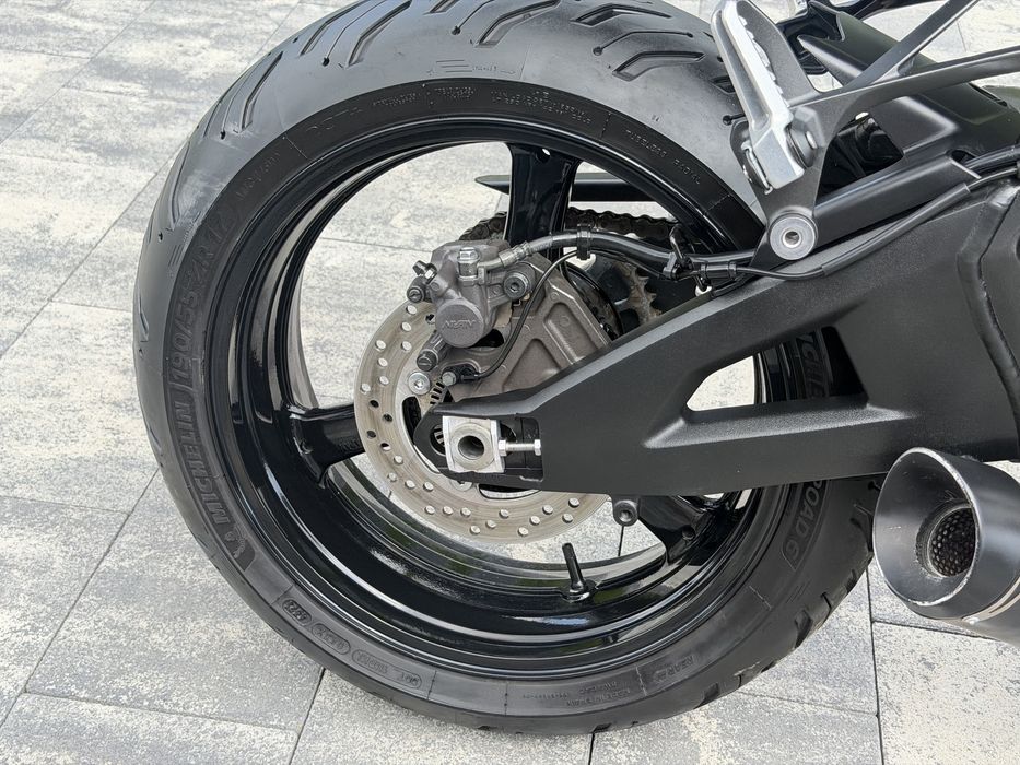 Kawasaki zx 10 r 2021