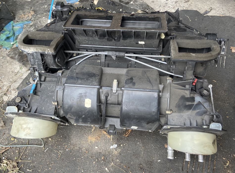 Bmw e39 пічка в зборі, вентилятор , корпус, резістор. Разборка