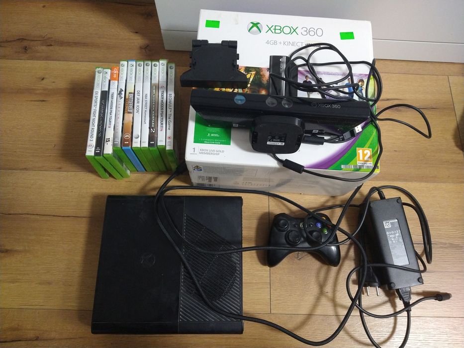 Konsola Xbox 360 E