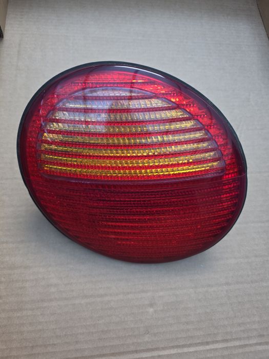 VW Volkswagen new Beetle lampa lewy tył wysyłka OLX