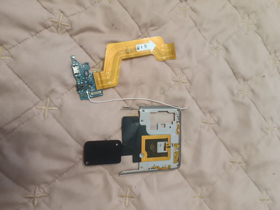 Samsung A71 остатки