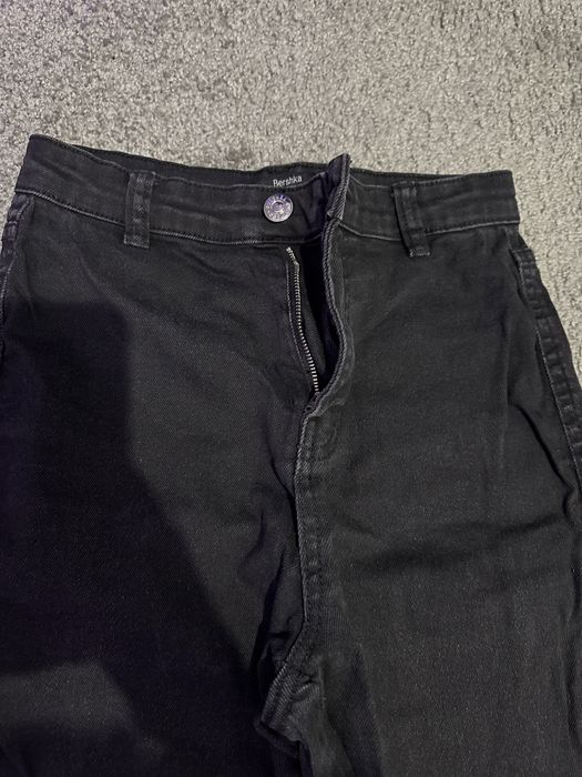 Завужені джинси