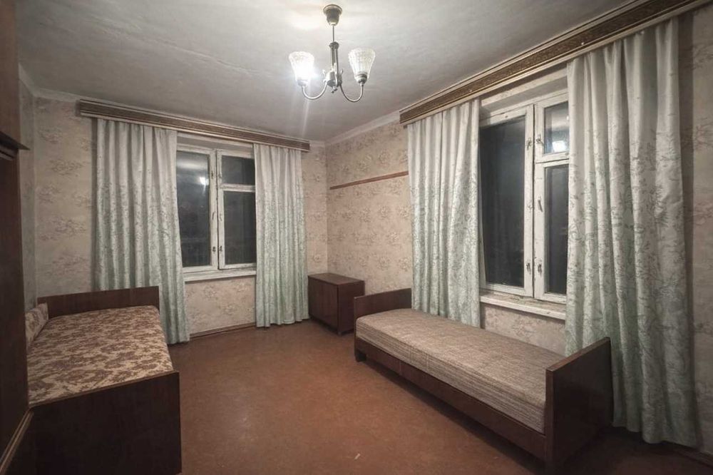 2кім квартира по вул. Героїв України