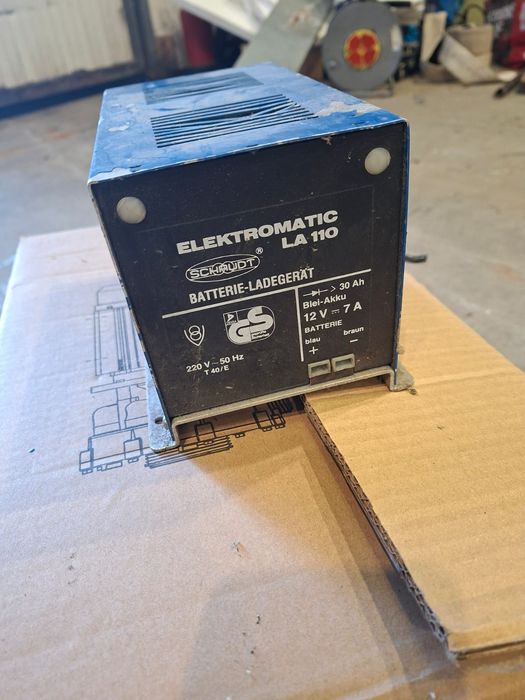 Energoblok do kampera