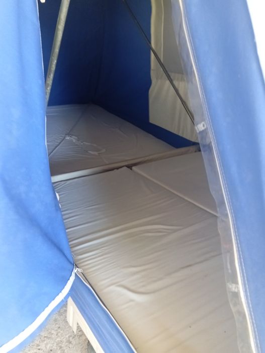 Aventura Pronta! Atrelado Tenda com Dormitório Completo