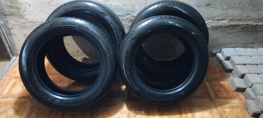 Dunlop літо 215/60/17  2024 рік майже нова 1000 км пробігу