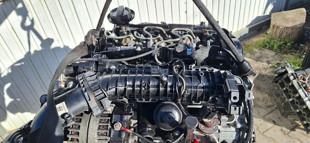 Motor BMW poucos kms n47d20c 184cv 320d 520d f10 f11 f31 e90