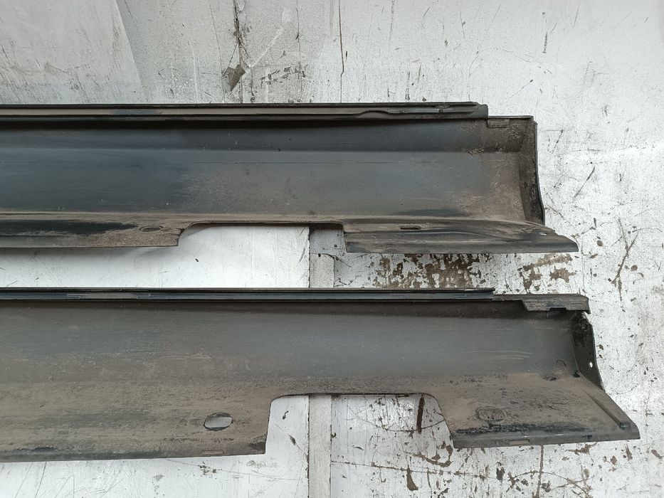 Embaladeiras Conjunto - MERCEDES-BENZ A-Class (W176) | 12 - 18