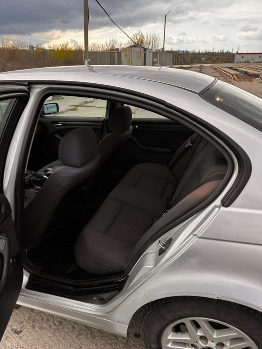 Продам бмв 2 литра дизель