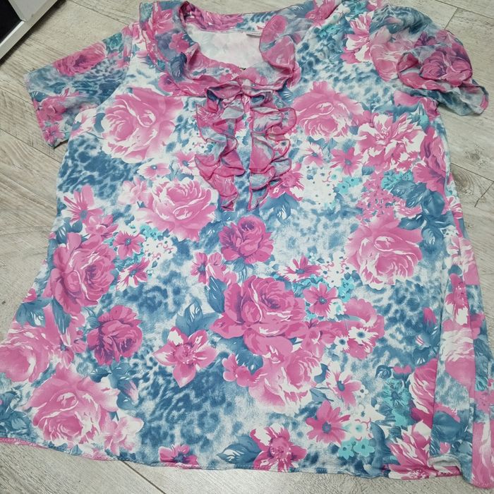 Damska kolorowa bluzka w rozmiarze 4xl z firmy Maxim
