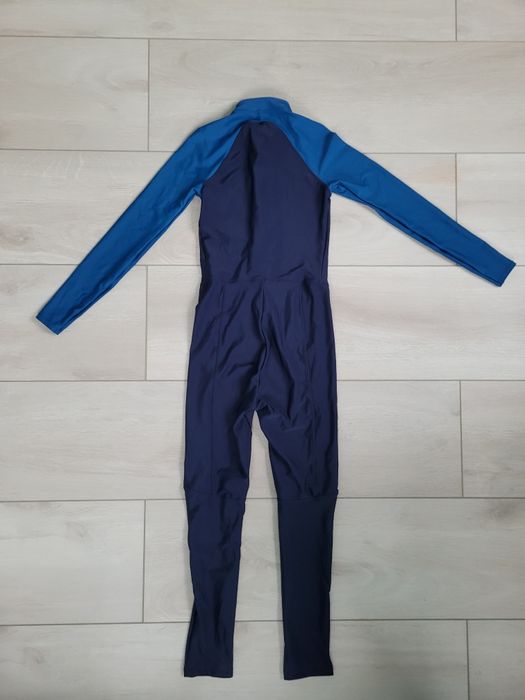 Kombinezon kąpielowy ochrona UV Nabaiji Decathlon 10- 11 lat rozm. 141