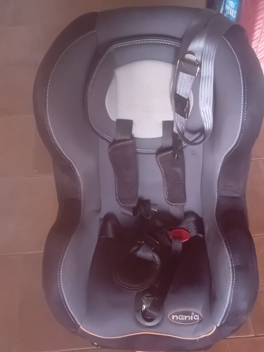 Cadeira para auto marca  Namia
