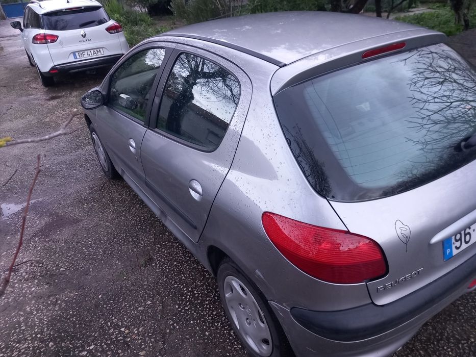 Peugeot 206 1.2 gasolina