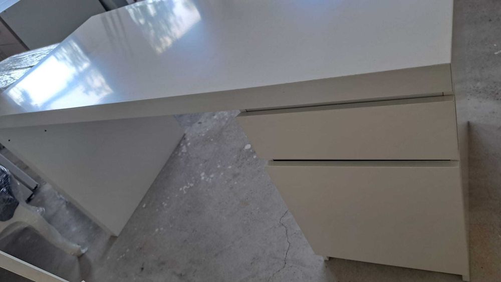 Secretaria para escritório