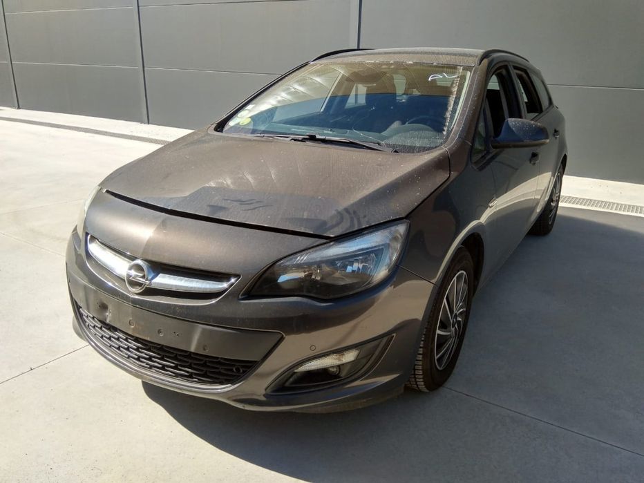 OPEL ASTRA J - 2015 - Para Peças