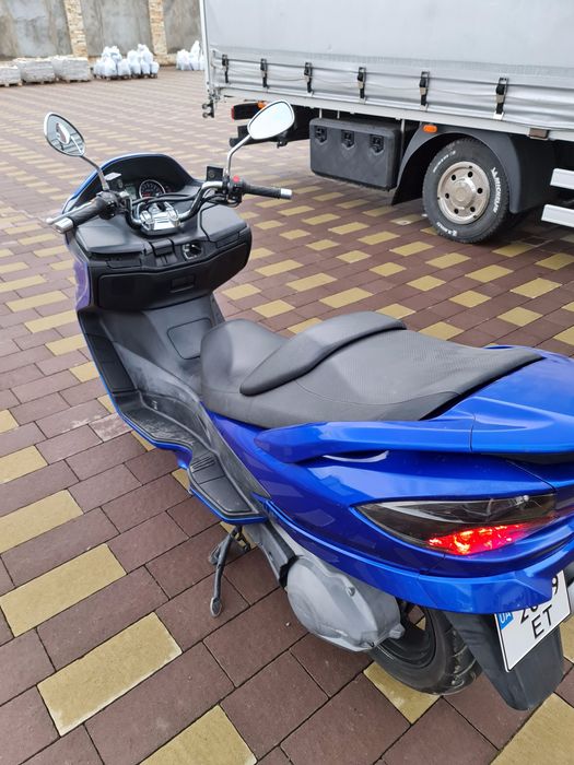 Скутер Suzuki 250 первая регистрация в 2020 г свежозагнан