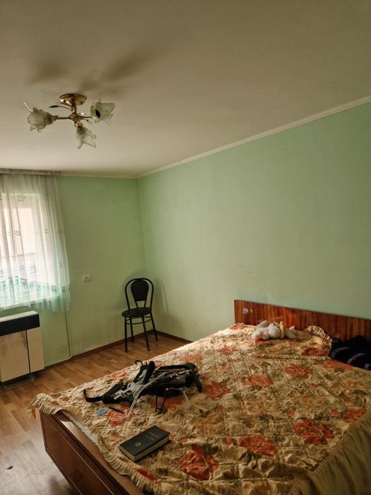 Продаж будинку в р-ні Роща ( верх)