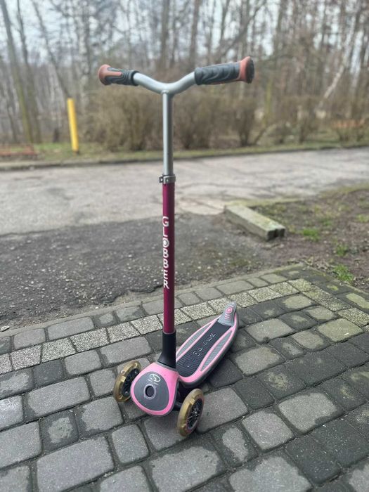 hulajnoga trójkołowa Globber