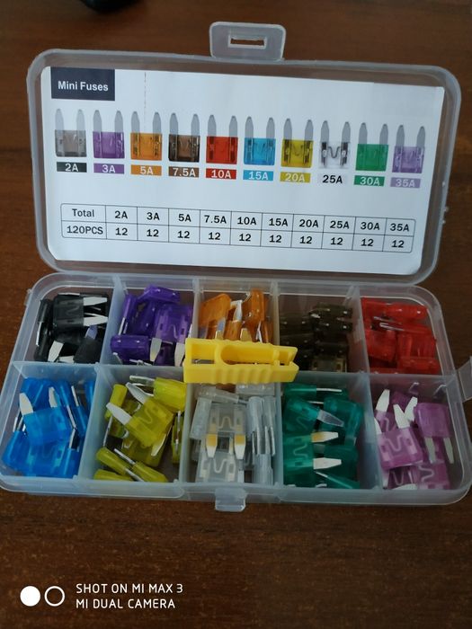 Комплект предохранителей 120 шт. Размер мини. Качество отличное!