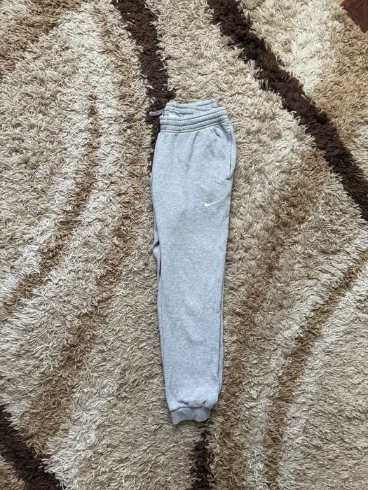 Котонові спортивні штани/бріджі/шорти Nike Swoosh,tech fleece,NSW,розмір М.