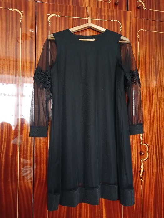 Святкова сукня розмір М