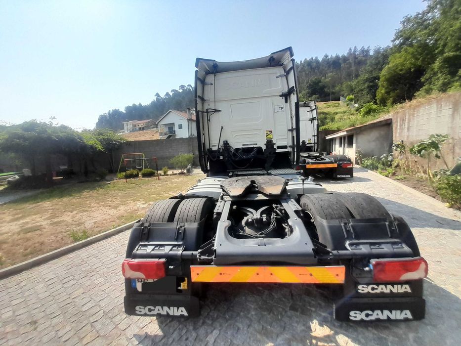 Camião scania R450