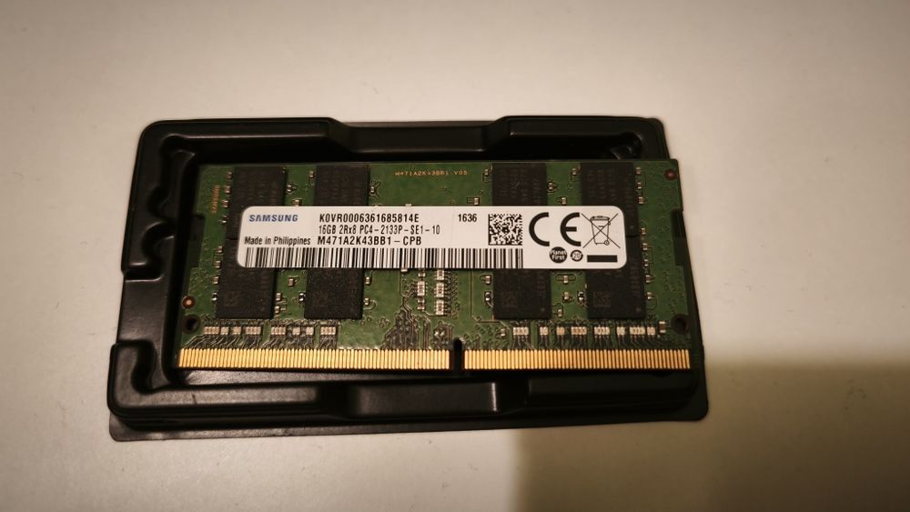 Pamięć operacyjna RAM 16GB Samsung M471A2K43BB1-CPB kość laptop