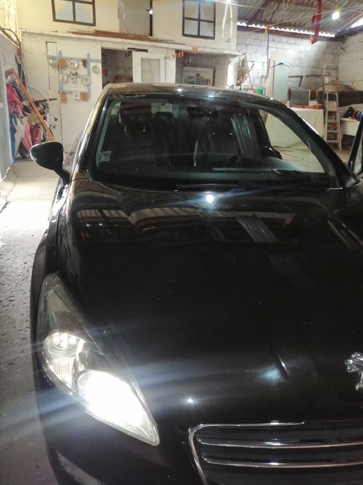 Peugeot 508 híbrido