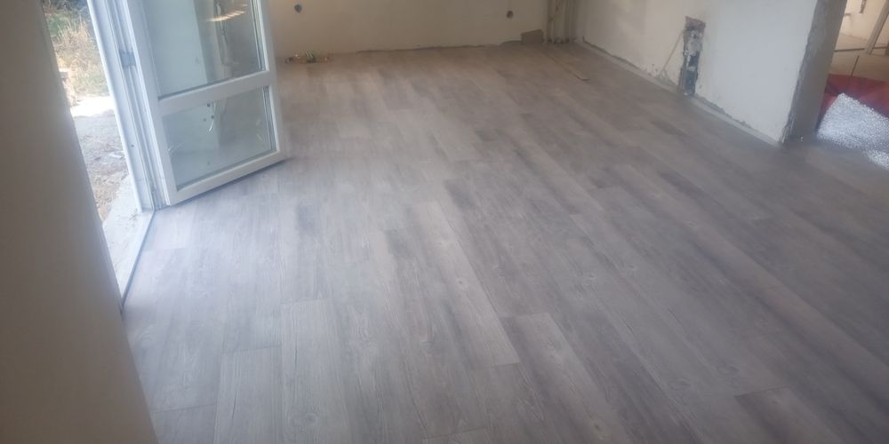 Укладка ламінату!