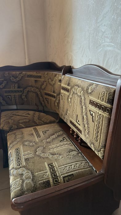 Продам кухонний куток