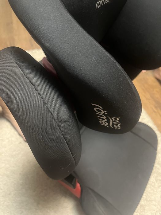 Автокрісло Britax Römer KID II (Black Series) (Cosmos Black)