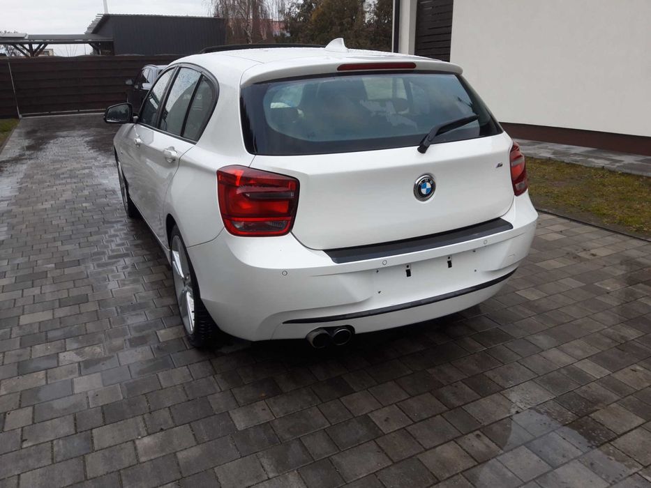 BMW 1 F20 118i Sport Edition Biala perła