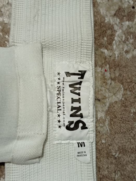 Защита для паха в хорошем состоянии