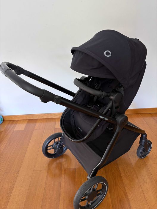 Carrinho de bebé Maxi-Cosi Zelia 3 EssenBlack