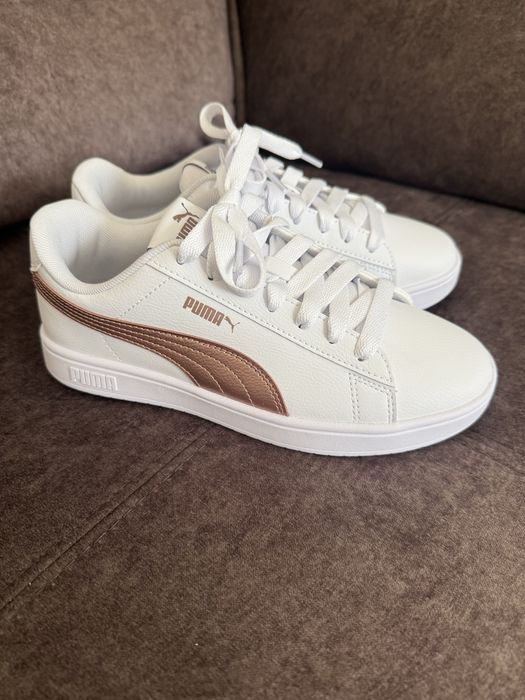 Klasyczne biale adidasy PUMA rozmoar 38,5 - nowe z pudelkiem
