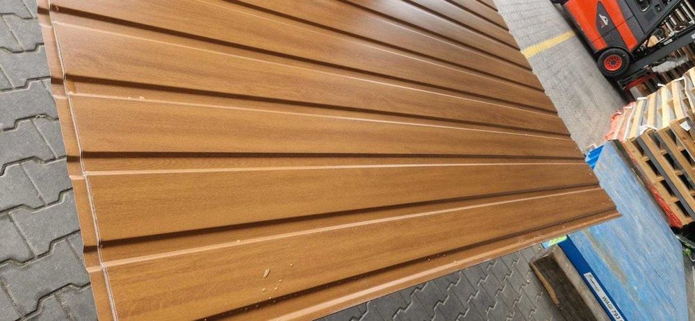 ORZECH CHESNUT blacha 2 gatunek panelowa T6 ściany garaż podbitka