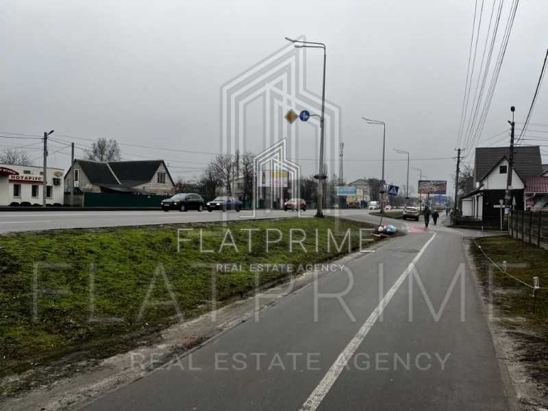 Продаж комерцiйна фасадна будiвля торгове примiщення