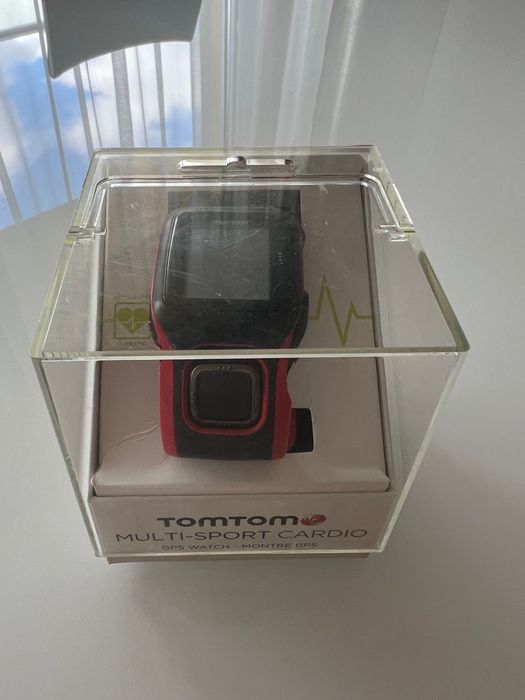 Zegarek multi-sport cardio TomTom czerwono/czarny
