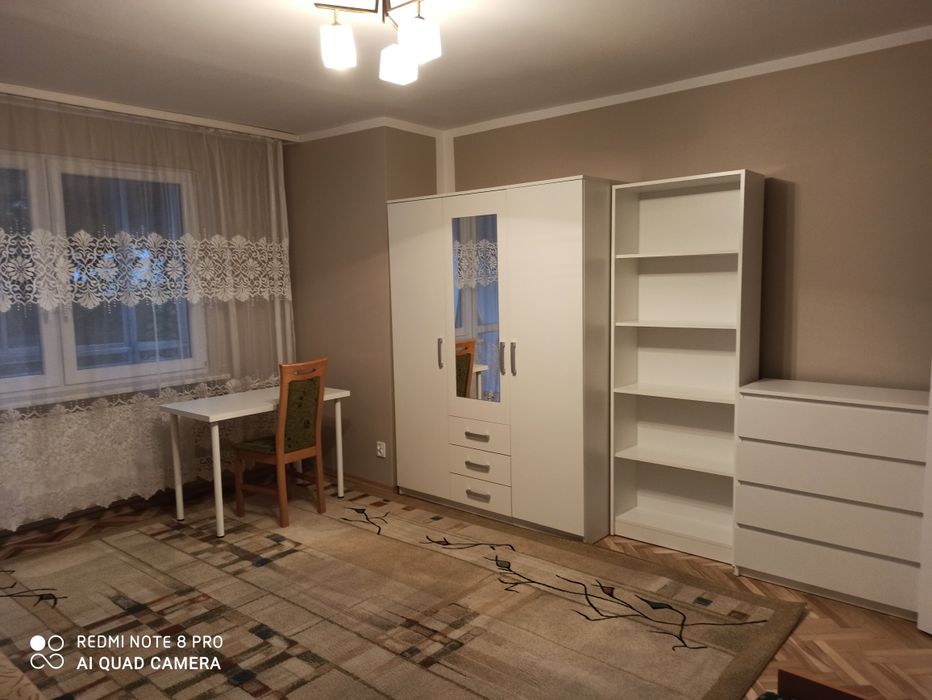 Pokój 1 lub 2 osobowy 20 m z balkonem od 01.02.2026