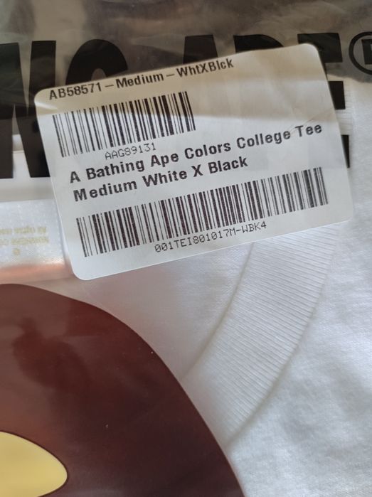 BAPE "Colors College" Tee - Nova e Original